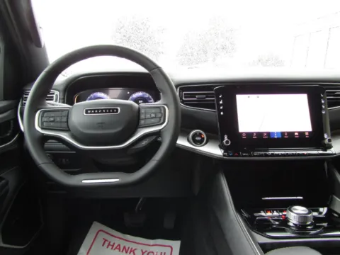 More photos of 2025 Jeep Wagoneer L Series II at Pettijohn Auto Center, MO