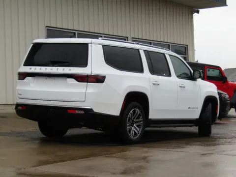 Another view of 2025 Jeep Wagoneer L Series II for sale in Bethany, MO at Pettijohn Auto Center