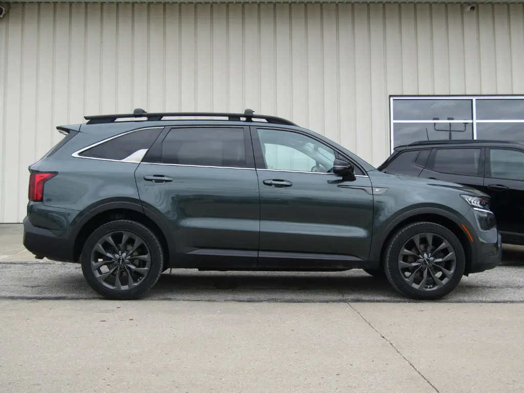 Used 2022 Kia Sorento X-Line EX with VIN 5XYRHDLF4NG141646 for sale in Kansas City