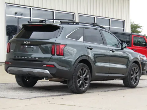 Another view of 2022 Kia Sorento X-Line EX for sale in Bethany, MO at Pettijohn Auto Center