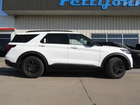 Photos of 2027 Ford Explorer Tremor for sale in Bethany, MO at Pettijohn Auto Center