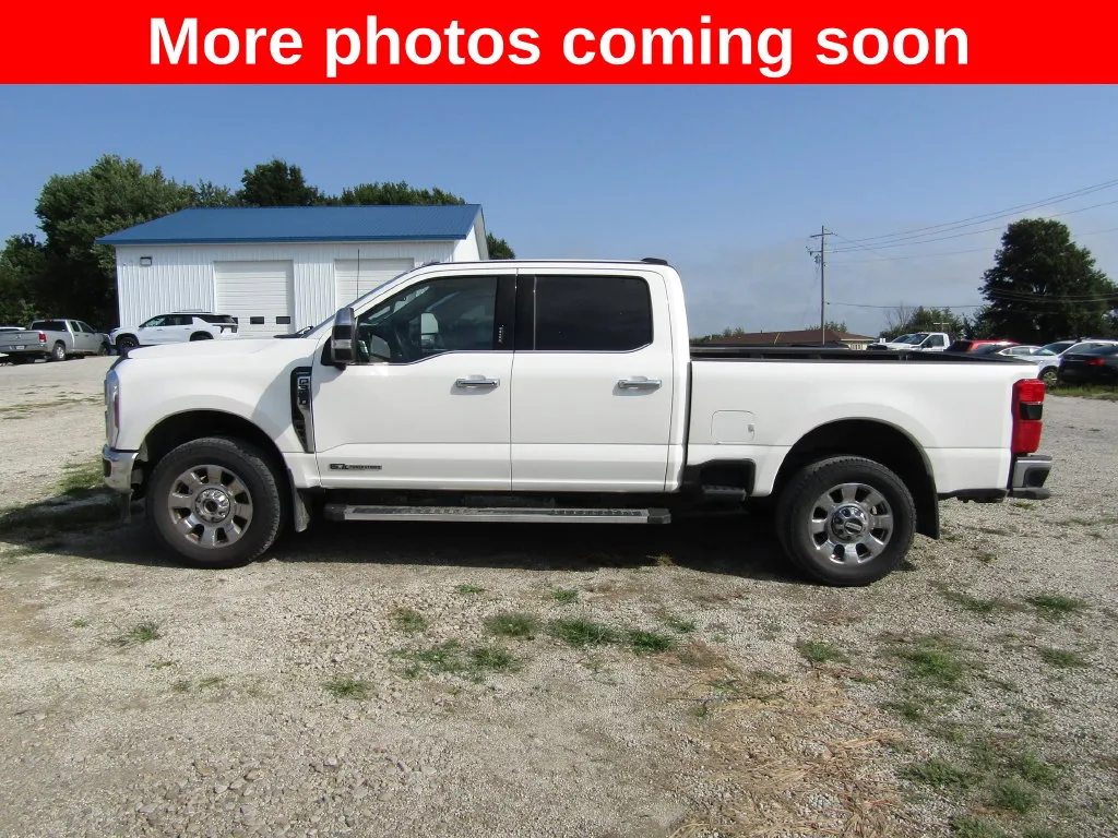 Used 2024 Ford F-350 Super Duty Lariat with VIN 1FT8W3BT3REE15730 for sale in Kansas City