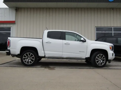 Photos of 2019 GMC Canyon Denali for sale in Bethany, MO at Pettijohn Auto Center