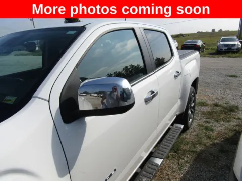 Photos of 2019 GMC Canyon Denali for sale in Bethany, MO at Pettijohn Auto Center