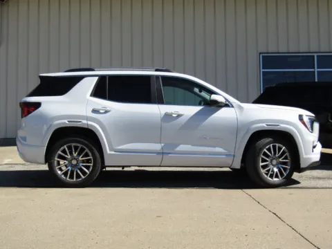Photos of 2027 GMC Terrain Denali for sale in Bethany, MO at Pettijohn Auto Center