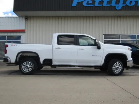 Photos of 2026 Chevrolet Silverado 2500 HD LT for sale in Bethany, MO at Pettijohn Auto Center
