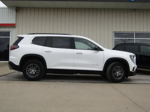 Photos of 2025 GMC Acadia Elevation for sale in Bethany, MO at Pettijohn Auto Center
