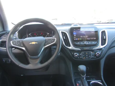 More photos of 2022 Chevrolet Equinox Premier at Pettijohn Auto Center, MO