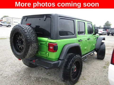 More photos of 2019 Jeep Wrangler Unlimited Rubicon at Pettijohn Auto Center, MO