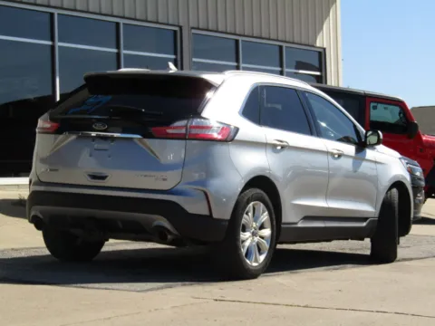 Another view of 2020 Ford Edge Titanium for sale in Bethany, MO at Pettijohn Auto Center