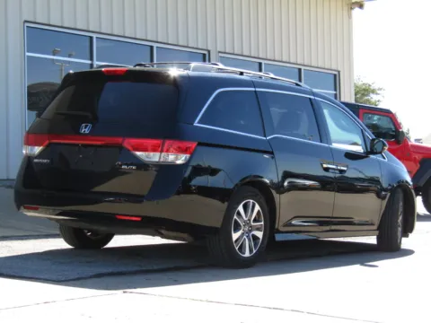 Another view of 2016 Honda Odyssey Touring Elite for sale in Bethany, MO at Pettijohn Auto Center