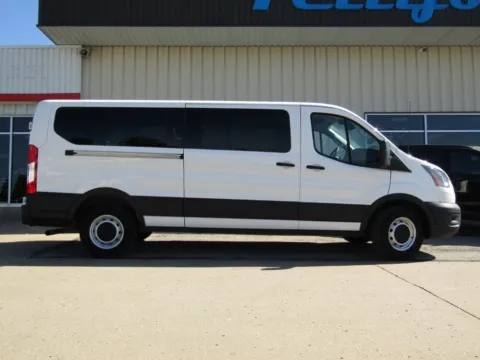 Photos of 2022 Ford Transit-350 XL for sale in Bethany, MO at Pettijohn Auto Center