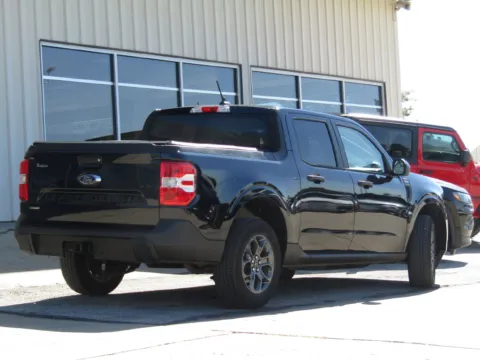 Another view of 2023 Ford Maverick XLT for sale in Bethany, MO at Pettijohn Auto Center