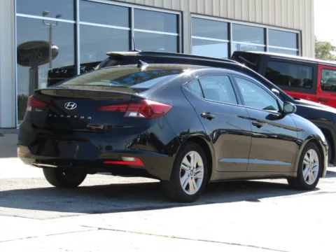 Another view of 2020 Hyundai Elantra SEL for sale in Bethany, MO at Pettijohn Auto Center