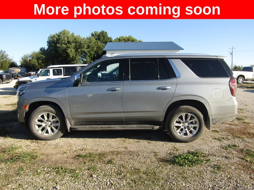 Used 2024 Chevrolet Tahoe Premier with VIN 1GNSKSKD9RR172140 for sale in Kansas City