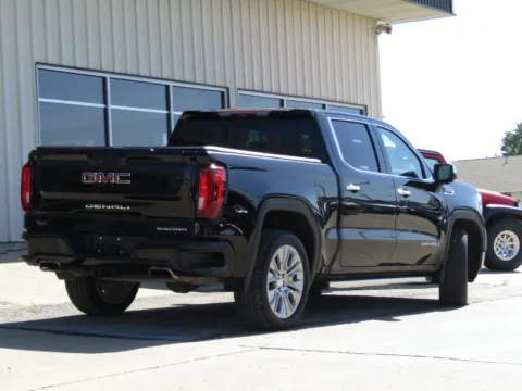Another view of 2022 GMC Sierra 1500 Limited Denali for sale in Bethany, MO at Pettijohn Auto Center