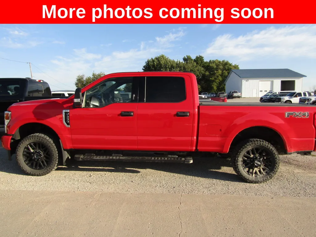 Used 2022 Ford F-250 Super Duty XLT with VIN 1FT7W2B68NEE18584 for sale in Kansas City