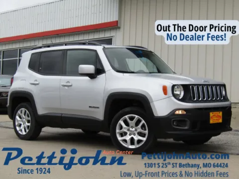 Silver 2017 Jeep Renegade Latitude for sale in Bethany, MO