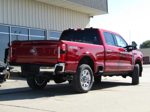 Another view of 2027 Ford F-350SD Lariat for sale in Bethany, MO at Pettijohn Auto Center