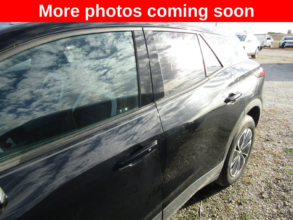 Used 2024 Chevrolet Blazer EV LT with VIN 3GNKDBRJ1RS255290 for sale in Kansas City