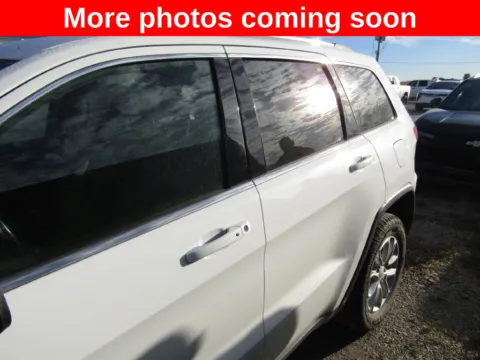 Photos of 2021 Jeep Grand Cherokee Laredo X for sale in Bethany, MO at Pettijohn Auto Center