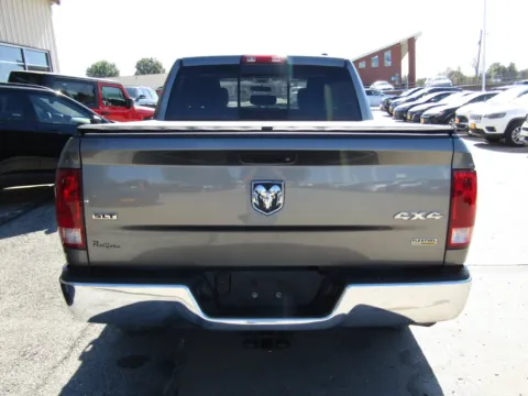 More photos of 2011 Ram 1500 SLT at Pettijohn Auto Center, MO