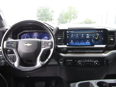 More photos of 2024 Chevrolet Silverado 3500 HD LT at Pettijohn Auto Center, MO