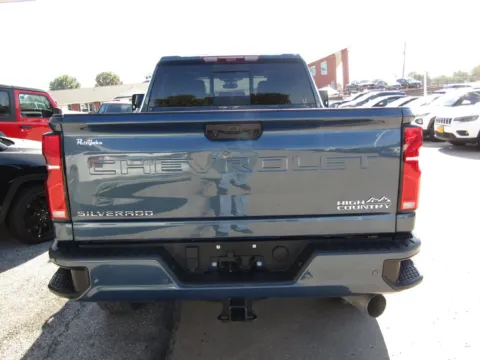 More photos of 2024 Chevrolet Silverado 3500 HD High Country at Pettijohn Auto Center, MO