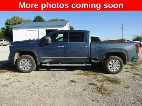 Photos of 2024 Chevrolet Silverado 3500 HD High Country for sale in Bethany, MO at Pettijohn Auto Center
