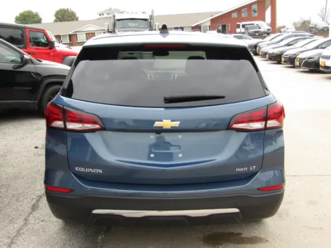 More photos of 2024 Chevrolet Equinox LT at Pettijohn Auto Center, MO