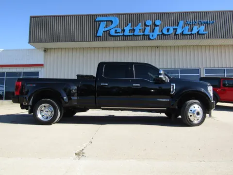 Photos of 2021 Ford F-450SD for sale in Bethany, MO at Pettijohn Auto Center