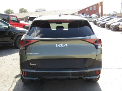 More photos of 2023 Kia Sportage X-Line at Pettijohn Auto Center, MO