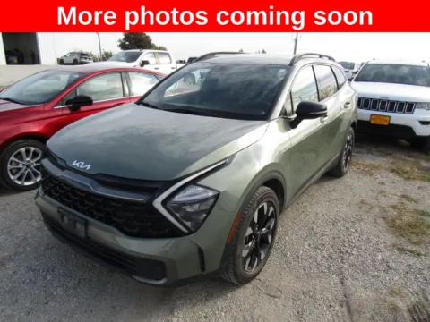Green 2023 Kia Sportage X-Line for sale in Bethany, MO