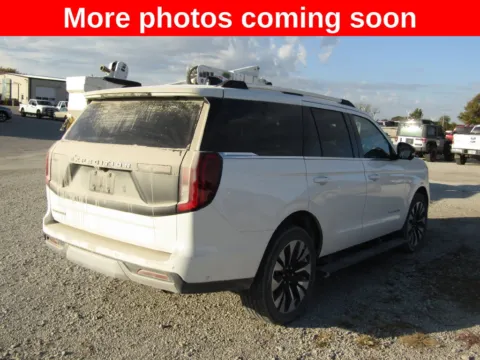 More photos of 2025 Ford Expedition Platinum at Pettijohn Auto Center, MO