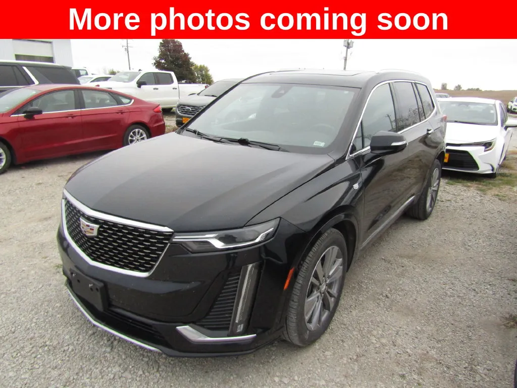 Black 2022 Cadillac XT6 Premium Luxury for sale in Bethany, MO