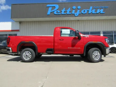 Photos of 2024 GMC Sierra 2500HD SLE for sale in Bethany, MO at Pettijohn Auto Center