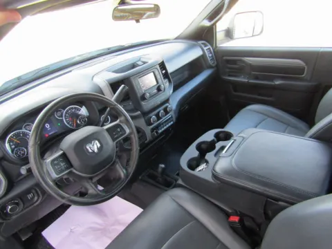 More photos of 2022 Ram 5500HD Tradesman at Pettijohn Auto Center, MO