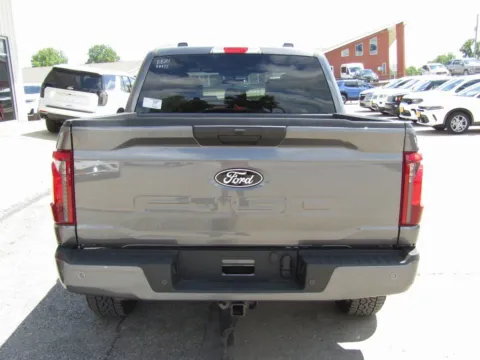 More photos of 2025 Ford F-150 XLT at Pettijohn Auto Center, MO