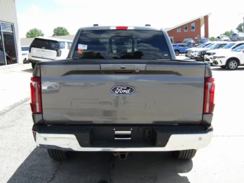 More photos of 2025 Ford F-150 Lariat at Pettijohn Auto Center, MO