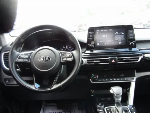 More photos of 2021 Kia Seltos EX at Pettijohn Auto Center, MO