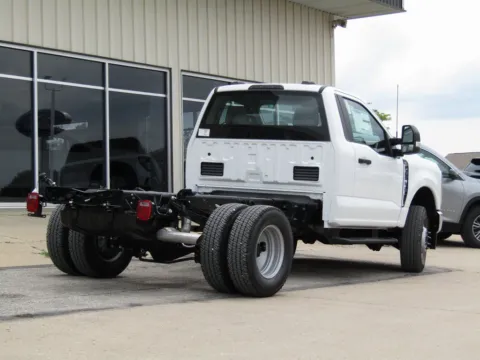 Another view of 2025 Ford F-350SD XL for sale in Bethany, MO at Pettijohn Auto Center
