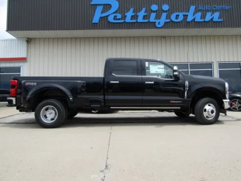Photos of 2025 Ford F-350SD Lariat for sale in Bethany, MO at Pettijohn Auto Center