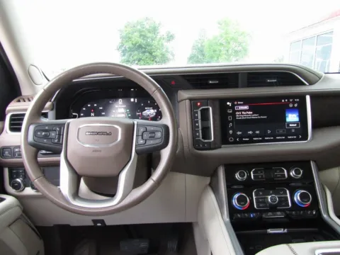 More photos of 2023 GMC Yukon XL Denali at Pettijohn Auto Center, MO