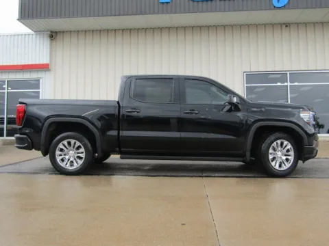 Photos of 2023 GMC Sierra 1500 Denali for sale in Bethany, MO at Pettijohn Auto Center