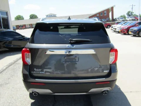 More photos of 2020 Ford Explorer Limited at Pettijohn Auto Center, MO