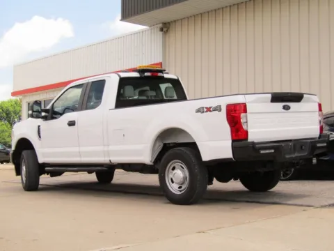 More photos of 2022 Ford F-250SD XL at Pettijohn Auto Center, MO