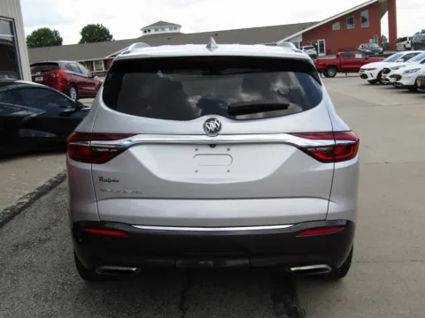 More photos of 2021 Buick Enclave Essence at Pettijohn Auto Center, MO