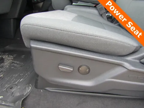 More photos of 2025 Ford F-350SD at Pettijohn Auto Center, MO
