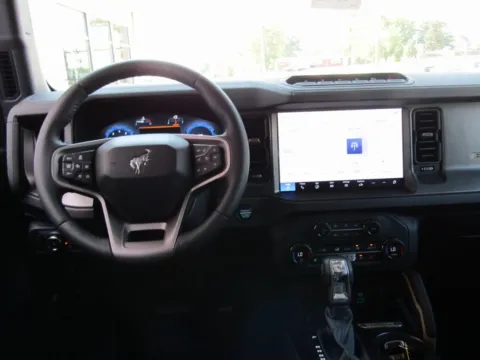 More photos of 2025 Ford Bronco Badlands at Pettijohn Auto Center, MO