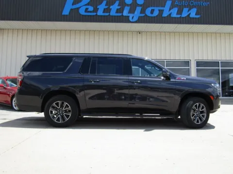 Photos of 2022 Chevrolet Suburban Z71 for sale in Bethany, MO at Pettijohn Auto Center